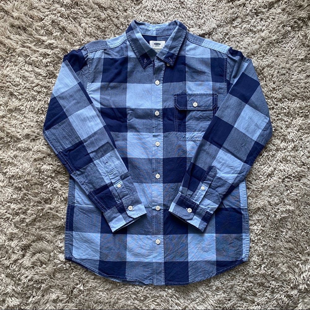 Older Boys Old Navy Long Sleeve Shirt